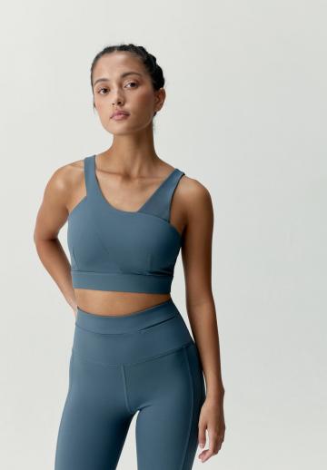 Спортивный бюстгальтер