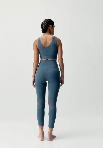 Спортивный бюстгальтер