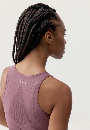 Спортивный бюстгальтер