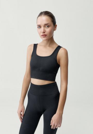 Спортивный бюстгальтер