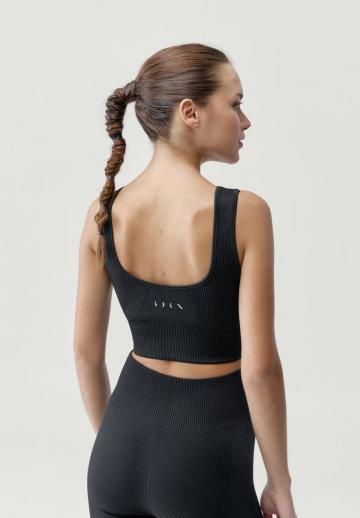 Спортивный бюстгальтер