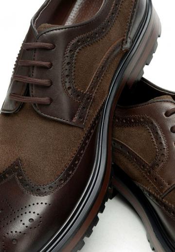 Ботинки на шнуровке