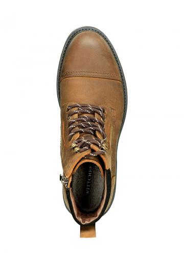 Ботинки на шнуровке