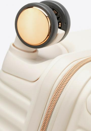 Чемодан на колесах