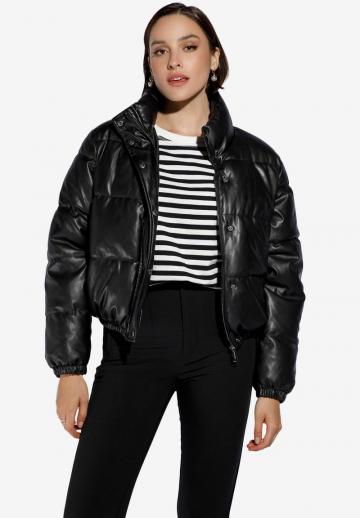 Короткая куртка