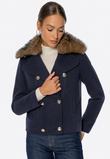 Зимняя куртка