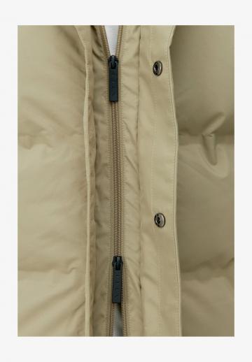 Спортивная куртка