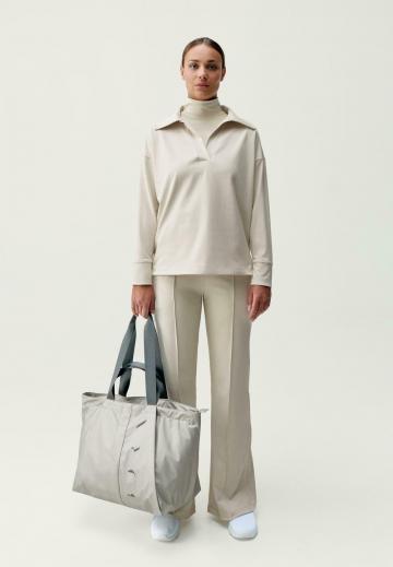 Спортивная толстовка