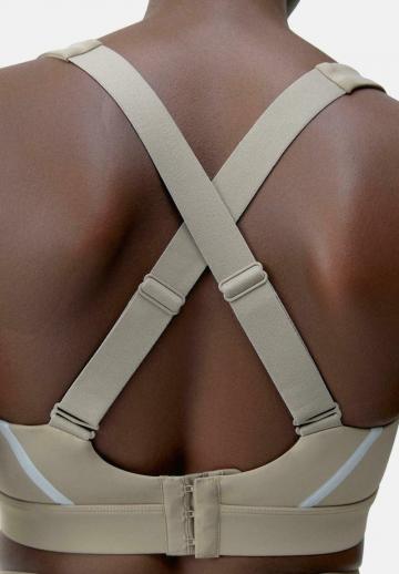 Бюстгальтер без косточек