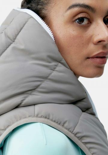 Спортивный жилет