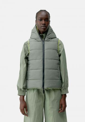 Спортивный жилет