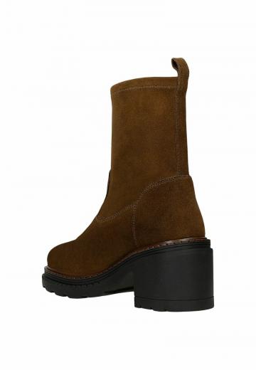 Полусапожки на платформе