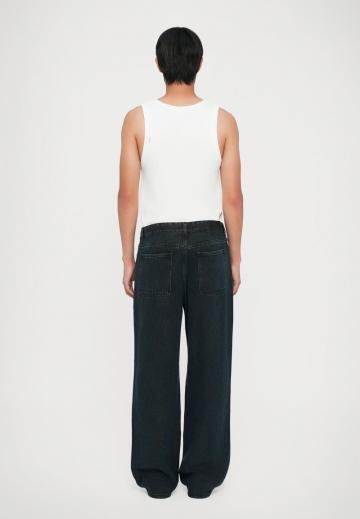 Свободные джинсы