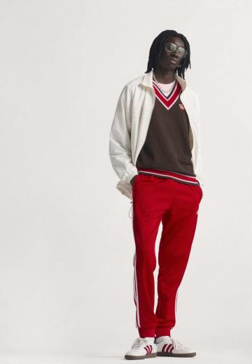 Спортивные штаны