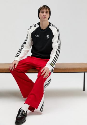 Спортивная кофта