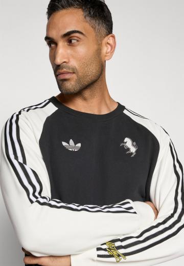 Спортивная кофта