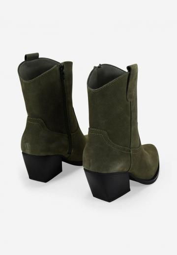 Ковбойские сапоги