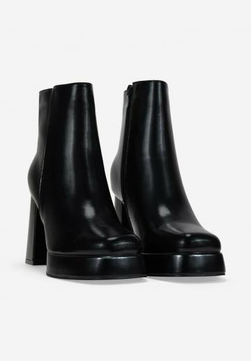 Полусапожки на платформе