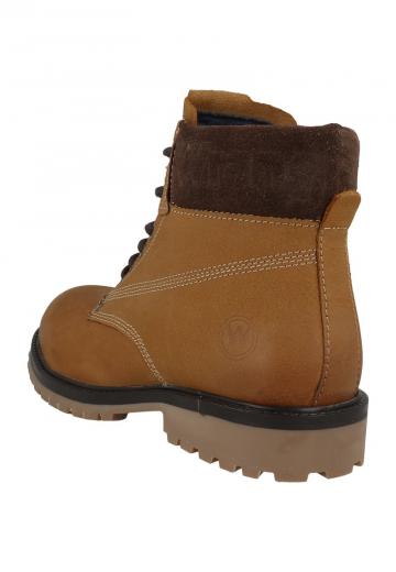 Ботинки на шнуровке