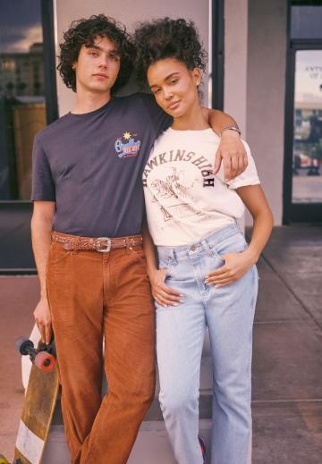 Прямые джинсы