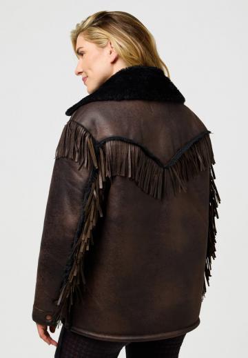 Пальто из искусственной кожи