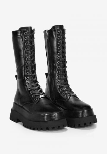 Сапоги на шнуровке