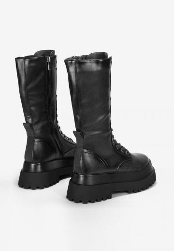 Сапоги на шнуровке