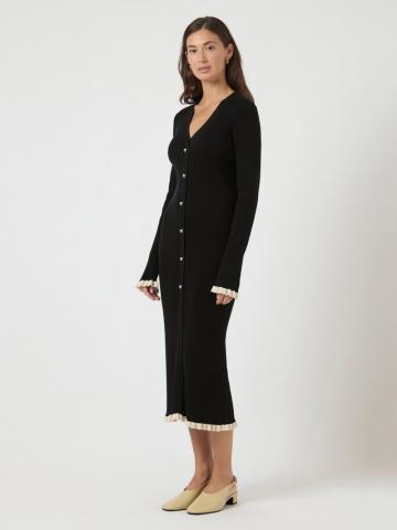 Вязаное платье