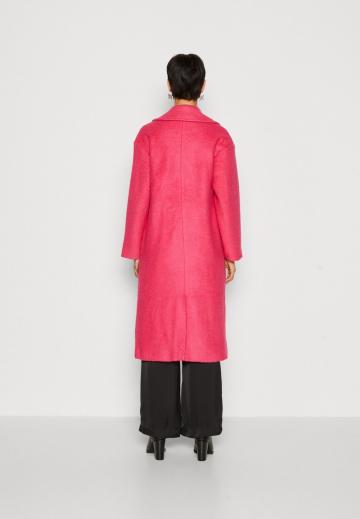 Шерстяное пальто