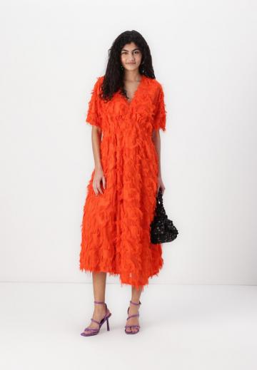 Коктейльное платье