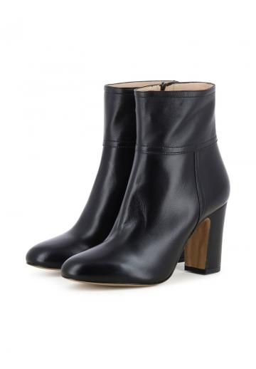 Полусапожки на высоком каблуке