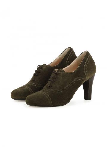 Туфли на шнуровке