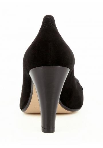 Туфли на высоком каблуке