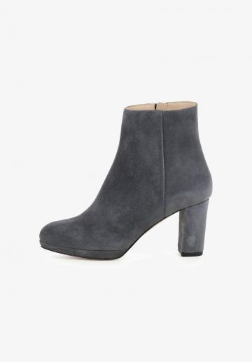 Полусапожки на платформе