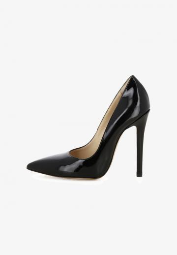 Туфли на высоком каблуке