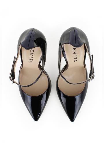 Туфли с ремешком