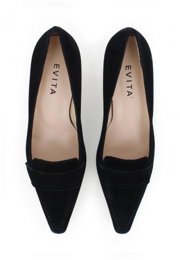 Туфли с высоким носом