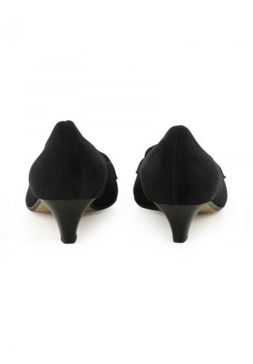 Туфли с высоким носом