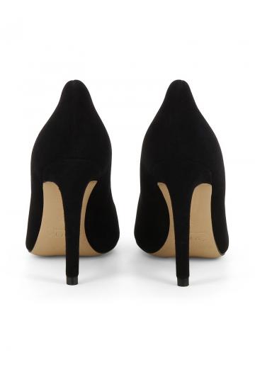 Туфли на высоком каблуке