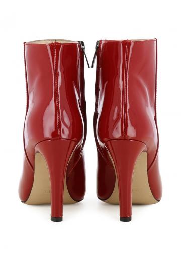 Полусапожки на высоком каблуке