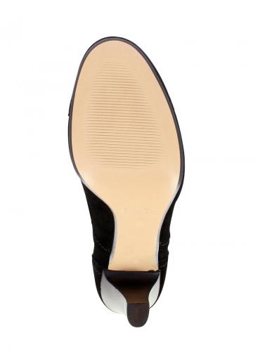 Туфли на шнуровке