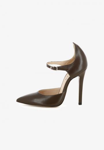 Туфли на высоком каблуке