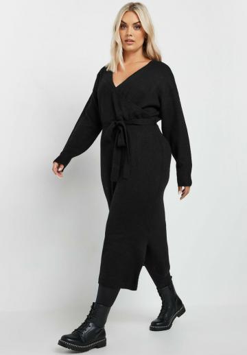 Вязаное платье