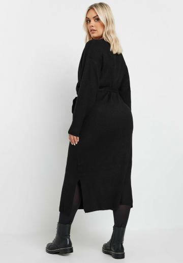 Вязаное платье