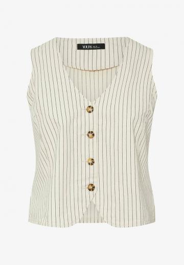 Джинсовая жилетка