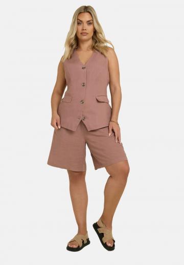 Джинсовая жилетка