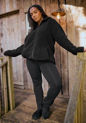 Короткое пальто