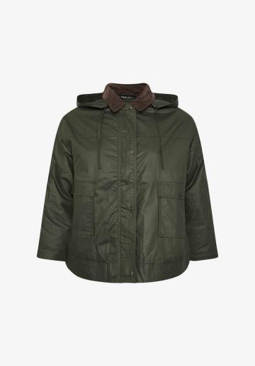 Зимняя куртка