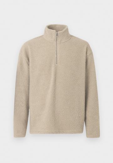 Флисовая куртка