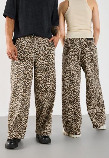 Свободные джинсы